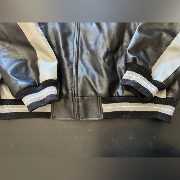 Oakland Raiders Black Leather Jacket XXL NFL - Picture 5 of 11